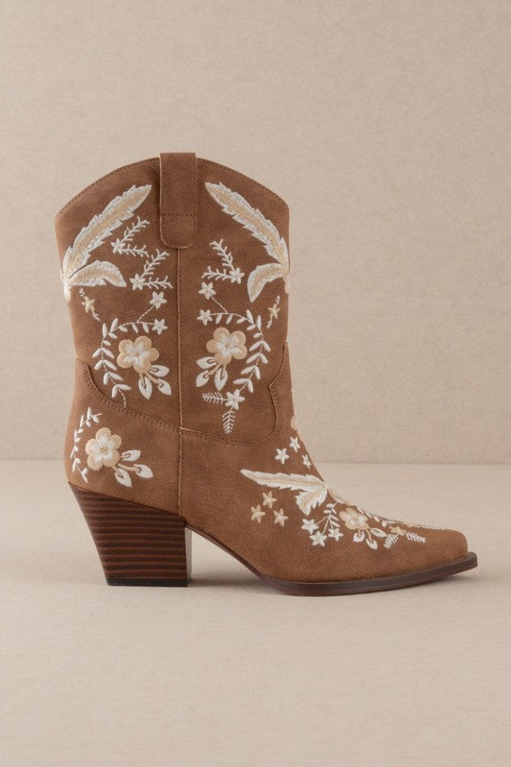 Miranda Floral Embroidered Western Cowboy Booties Cocoa 7.5